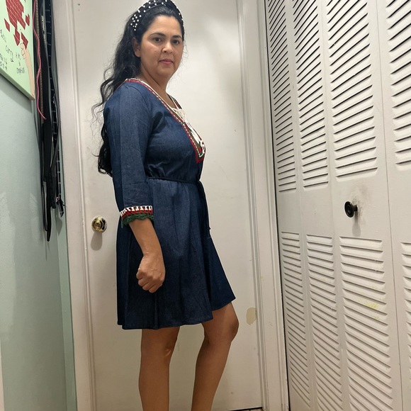 Host Picks🎊🎊Women’s midi dress Denim embroidered - Picture 9 of 12